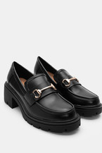 Negru
