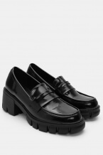 Negru