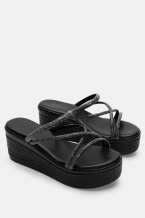 Negru